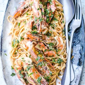 Linguini aux Gambas, bisque parfumée